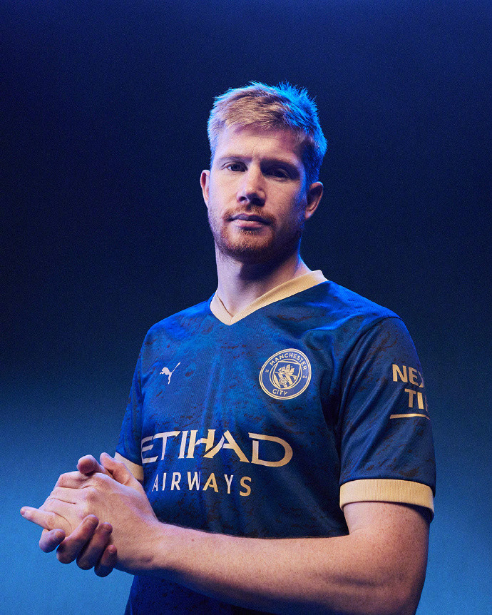 孙兴慜热刺告别战被换下场的时刻