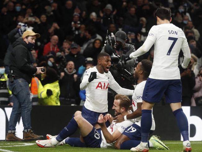 博主：申花在与日职联银靴拉唐谈判，国安有意铁人前锋姆本扎