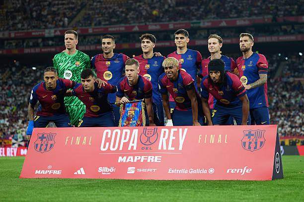 阿莫林更衣室怒骂曼联球员，直言愤怒又失望！基恩炮轰红魔如小学生