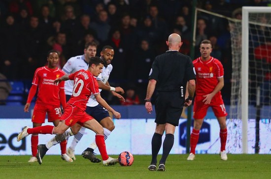 NBA新秀观察：状元秀首战表现亮眼,