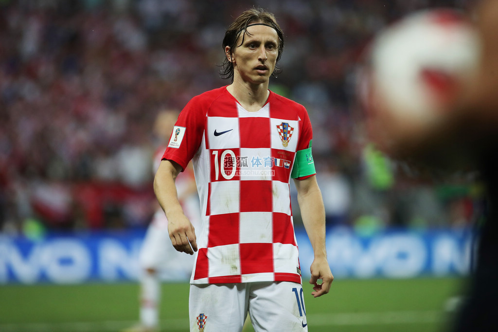 萨基：孔蒂和加斯佩里尼是意甲最好的教练，我非常欣赏他们